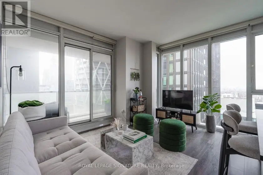 Apartment at 2503 - 426 UNIVERSITY AVENUE, Toronto