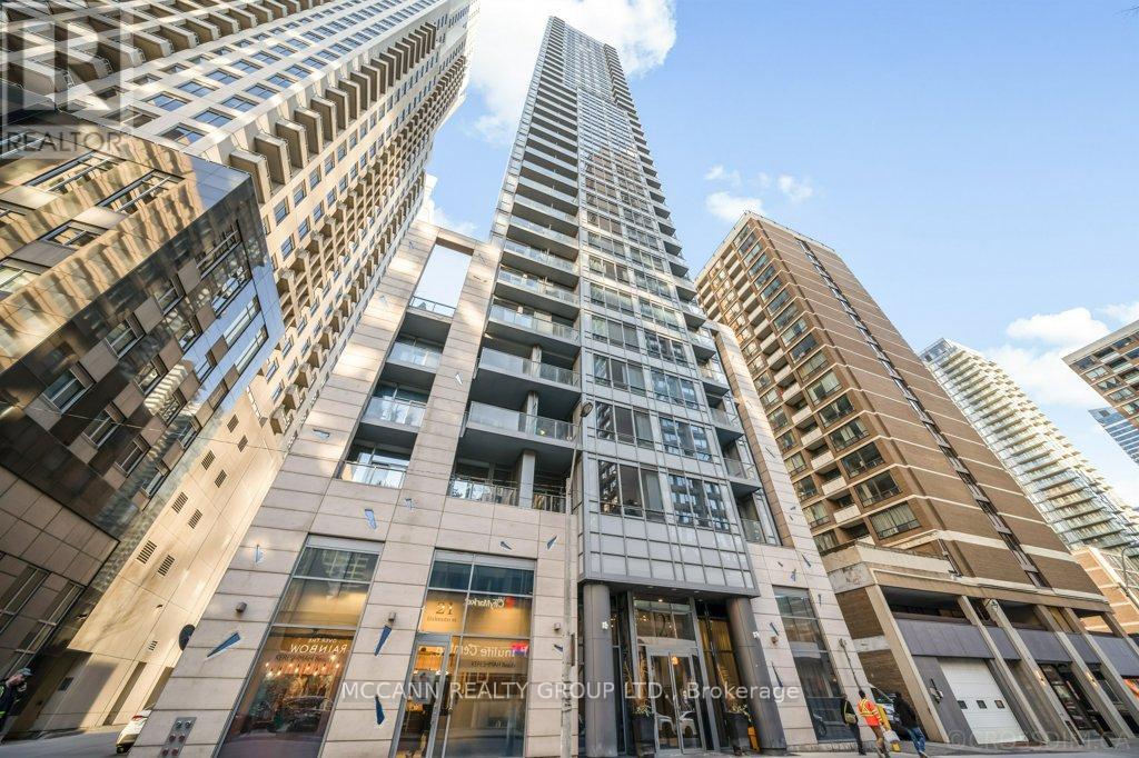 Apartment at 3302 - 21 BALMUTO STREET, Toronto (Bay Street Corridor)