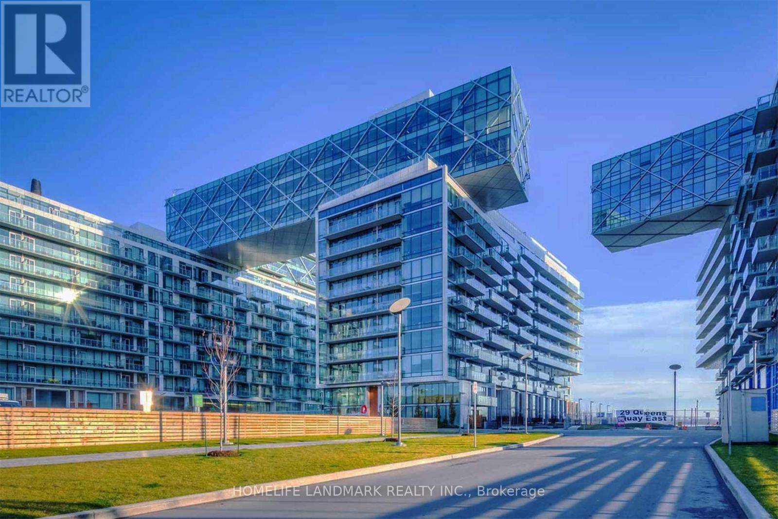 Apartment at 1019 - 29 QUEENS QUAY E, Toronto (Waterfront Communities)