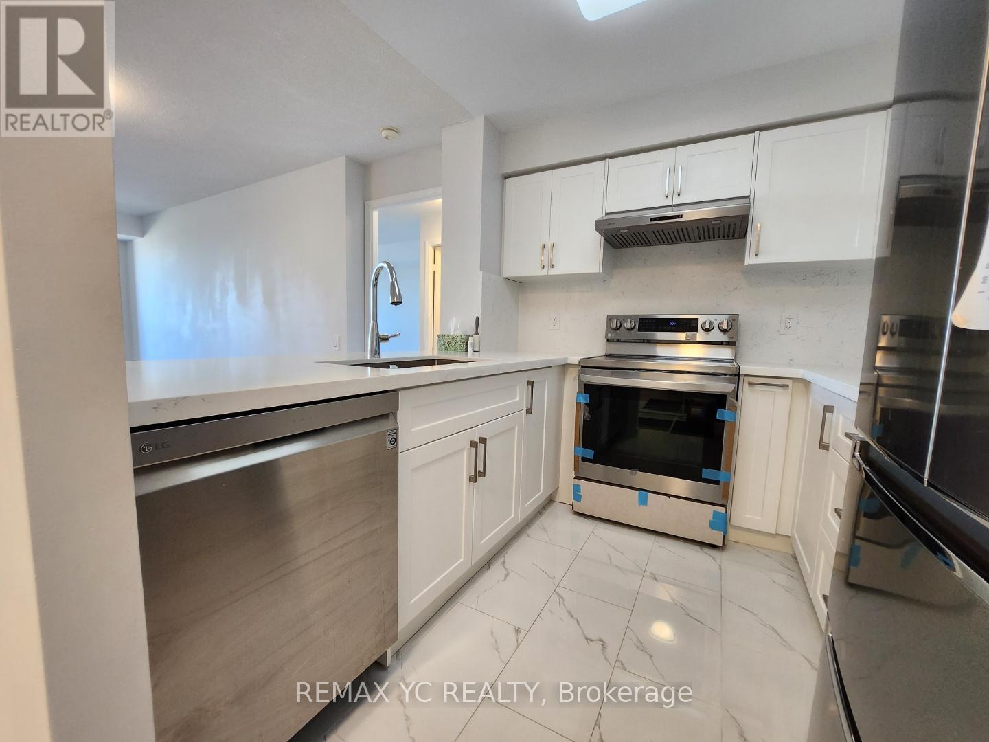 Apartment at 2908 - 8 HILLCREST AVENUE, Toronto (Willowdale East)