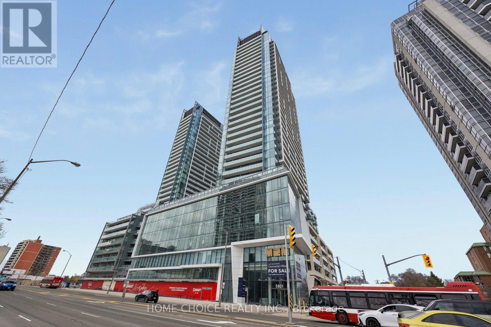 Apartment at N2009 - 7 GOLDEN LION HEIGHTS, Toronto (Newtonbrook East)