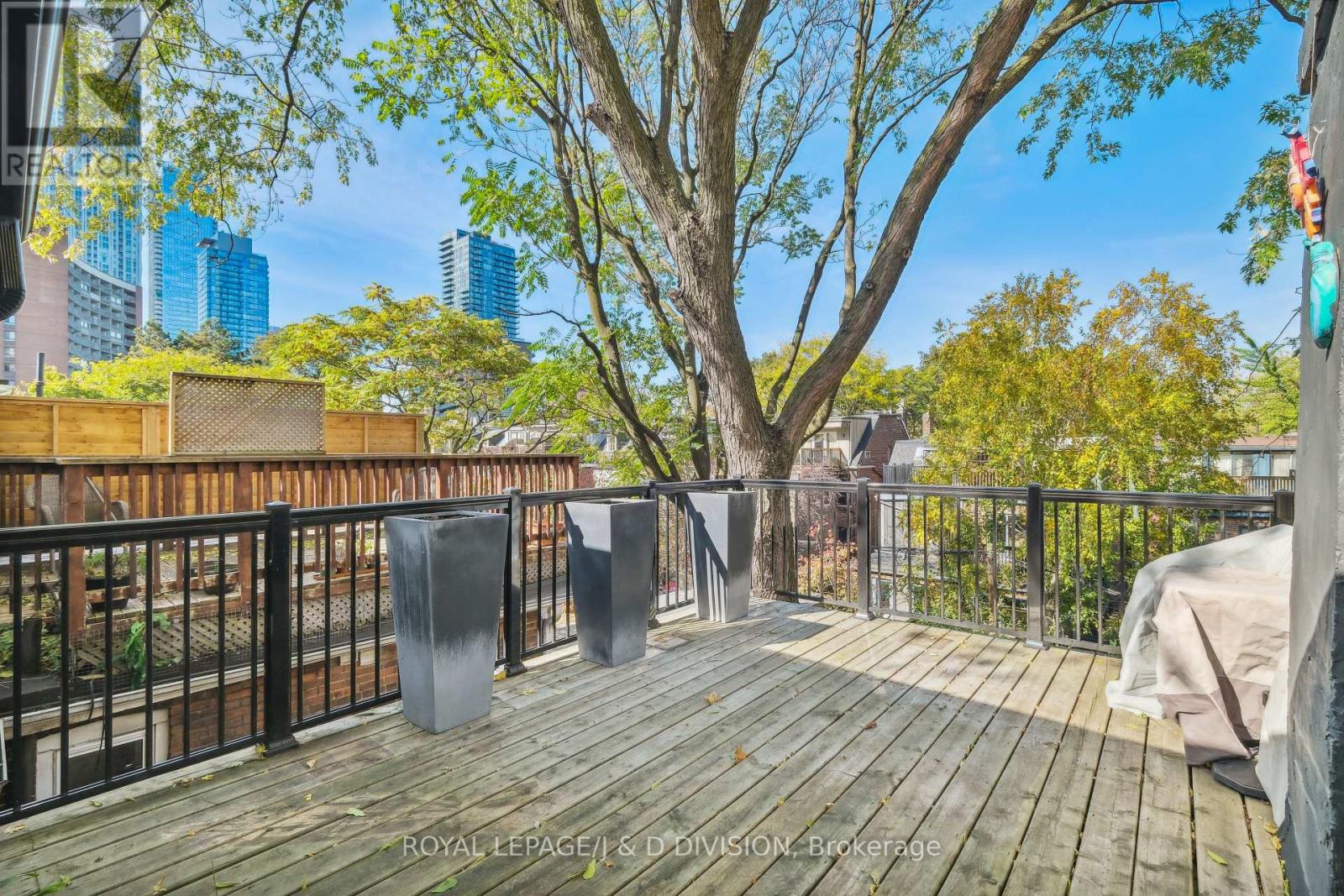 Semi-Detached/Link at 88 ASQUITH AVENUE, Toronto