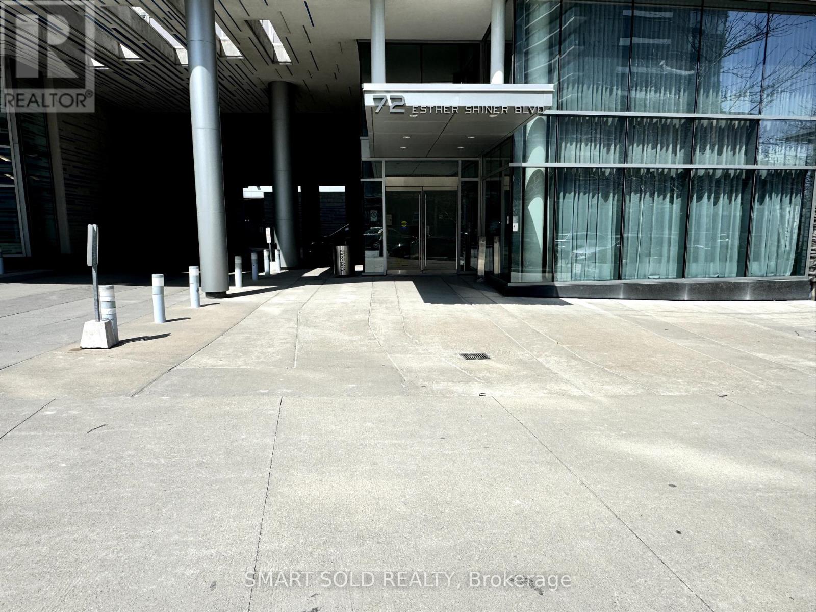 Apartment at 2306 - 72 ESTHER SHINER BOULEVARD, Toronto (Bayview Village)
