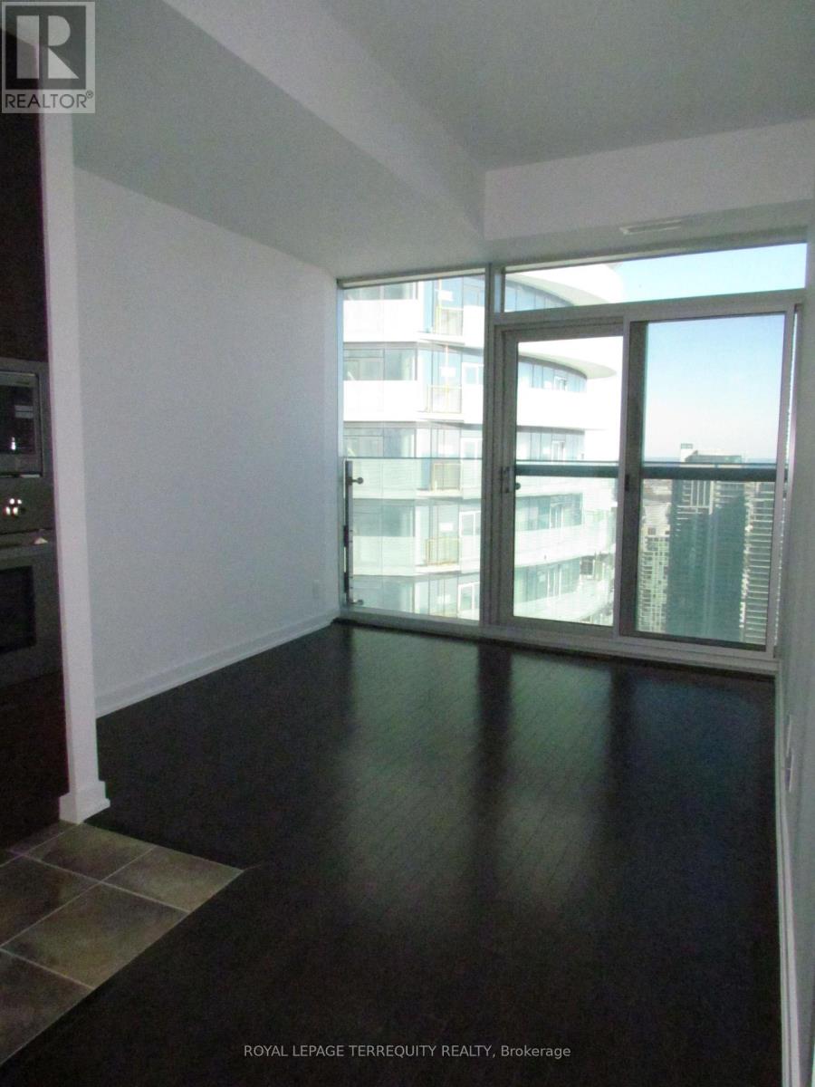 Apartment at 5310 - 12 YORK STREET, Toronto (Waterfront Communities)