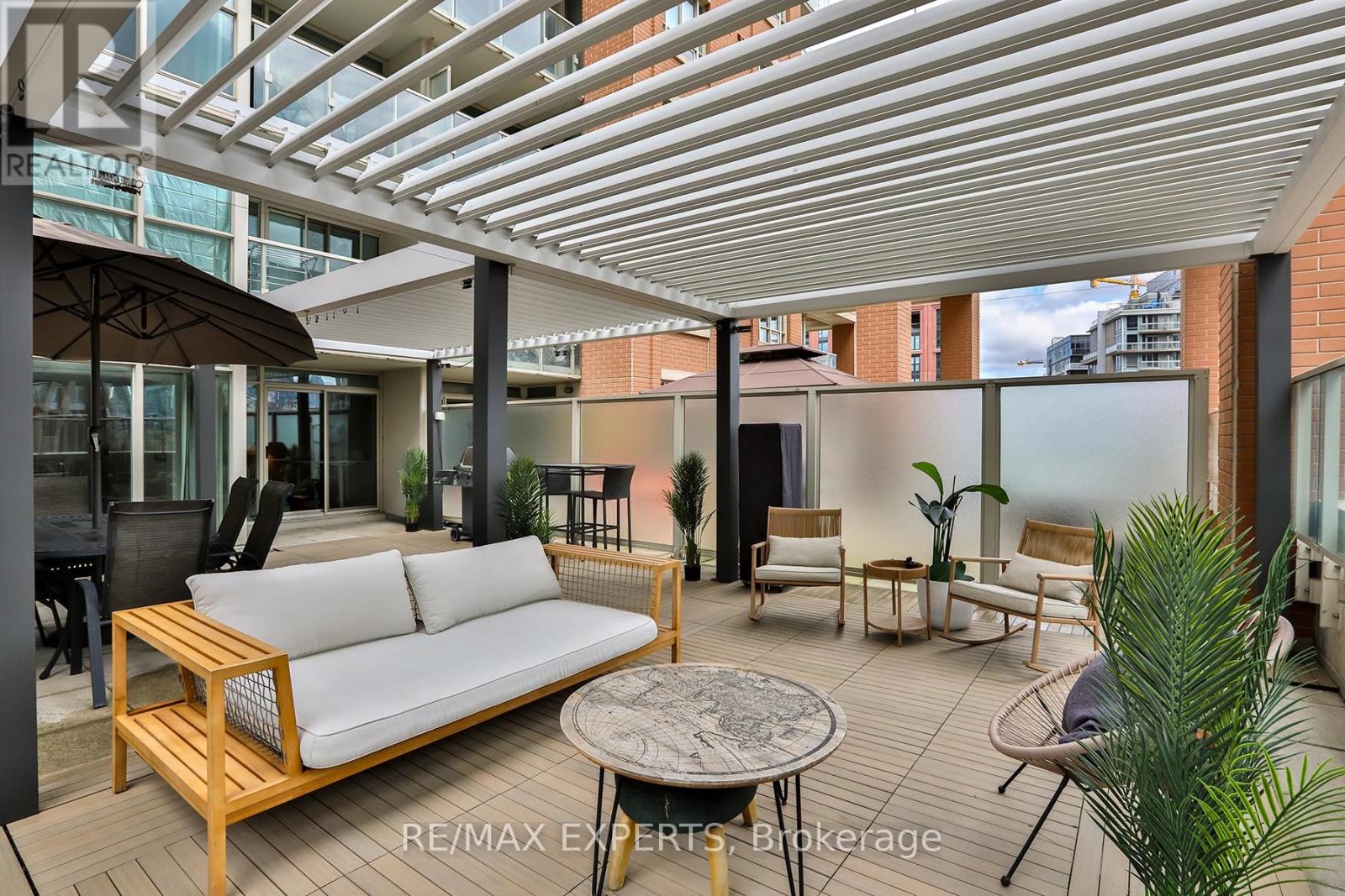 Apartment at 404 - 125 WESTERN BATTERY ROAD, Toronto (Niagara)
