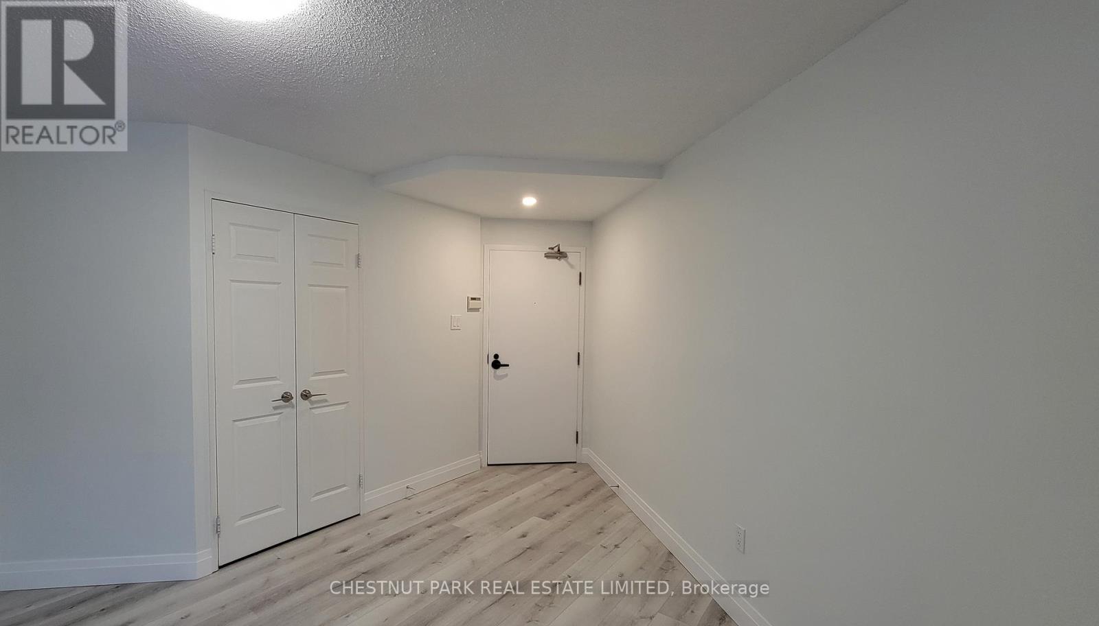 Apartment at 1201 - 25 MAITLAND STREET, Toronto (Church-Yonge Corridor)
