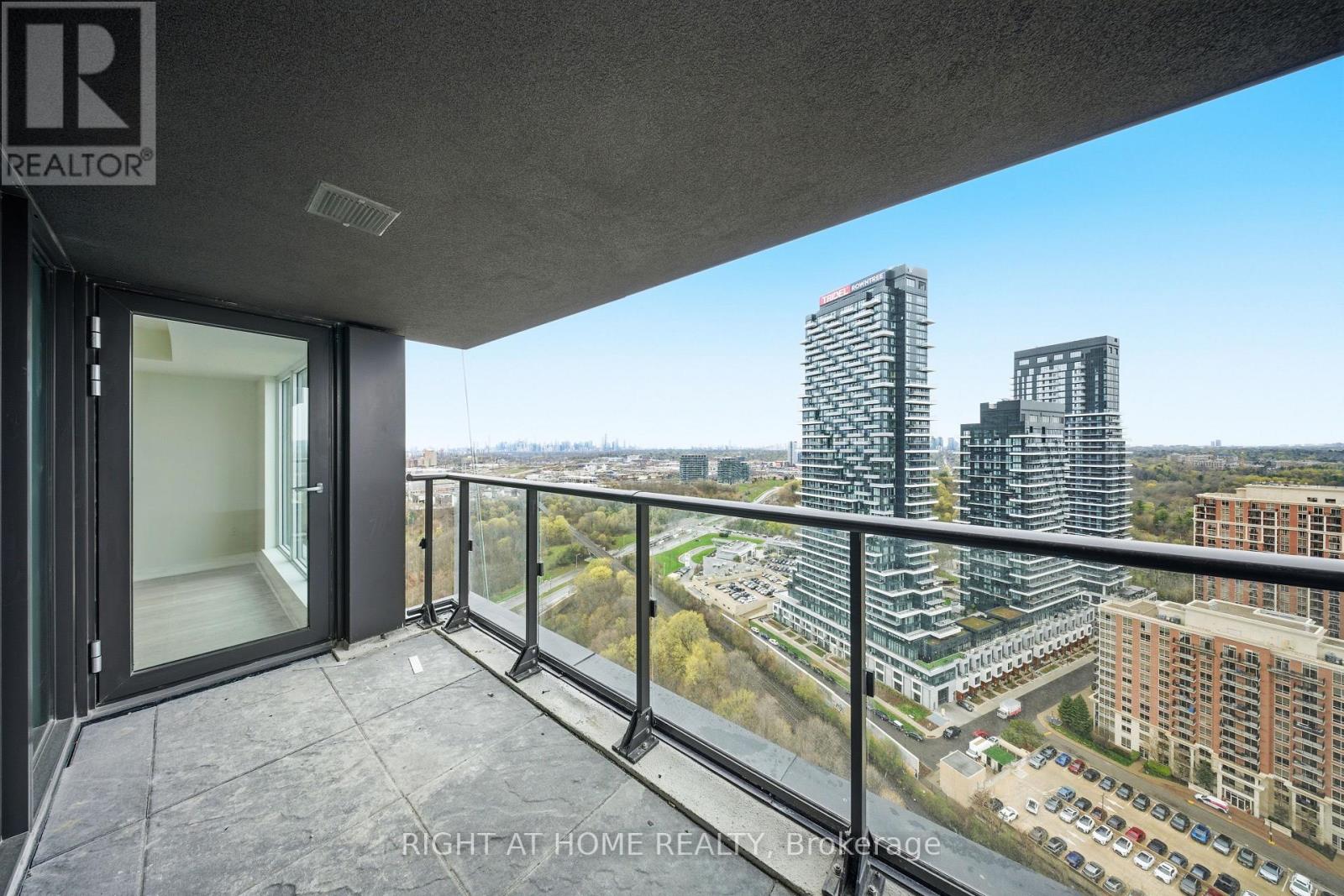 Apartment at 2716 - 1 QUARRINGTON LANE, Toronto (Banbury-Don Mills)