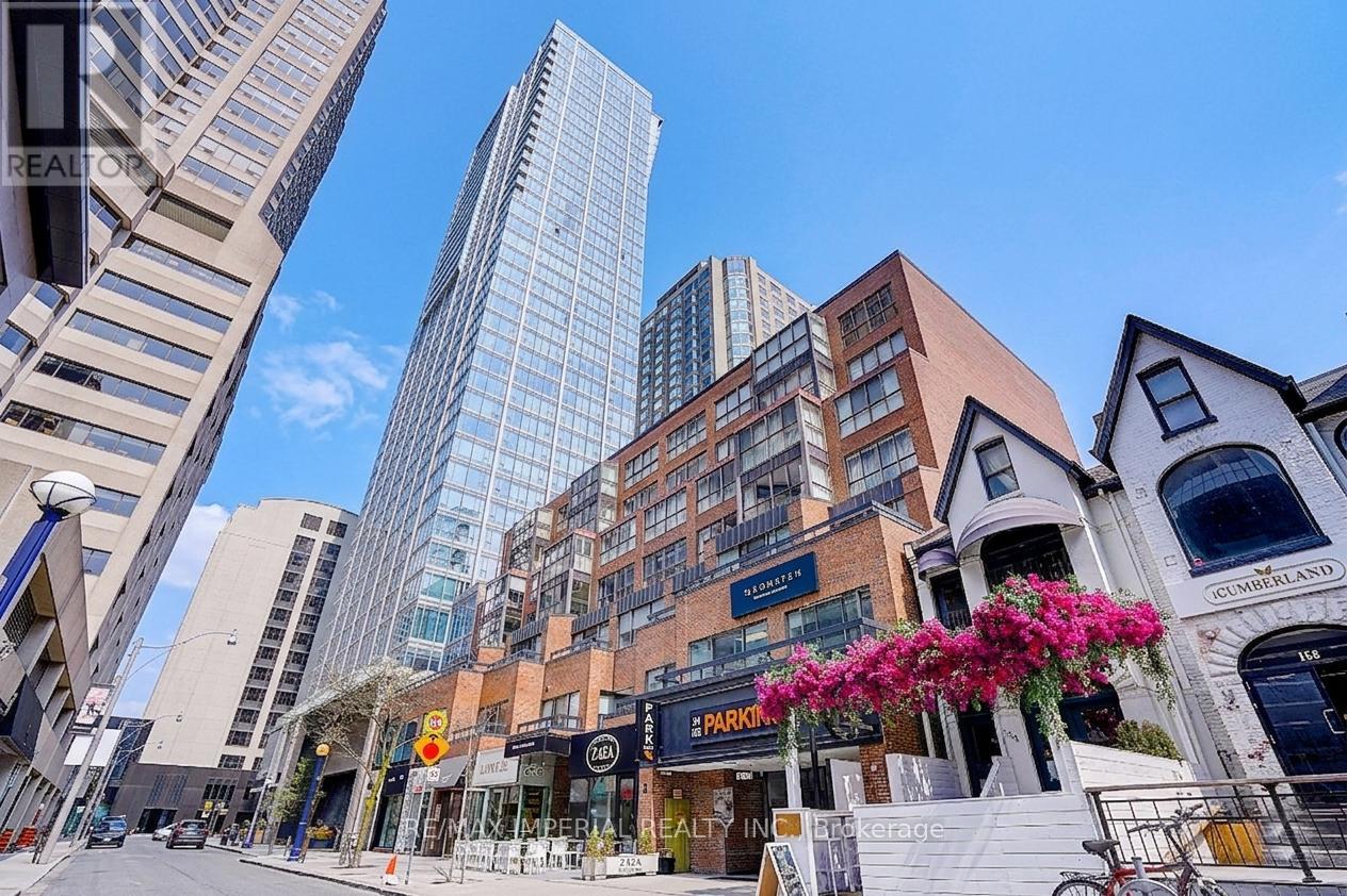 Apartment at 2210 - 188 CUMBERLAND STREET, Toronto (Annex)