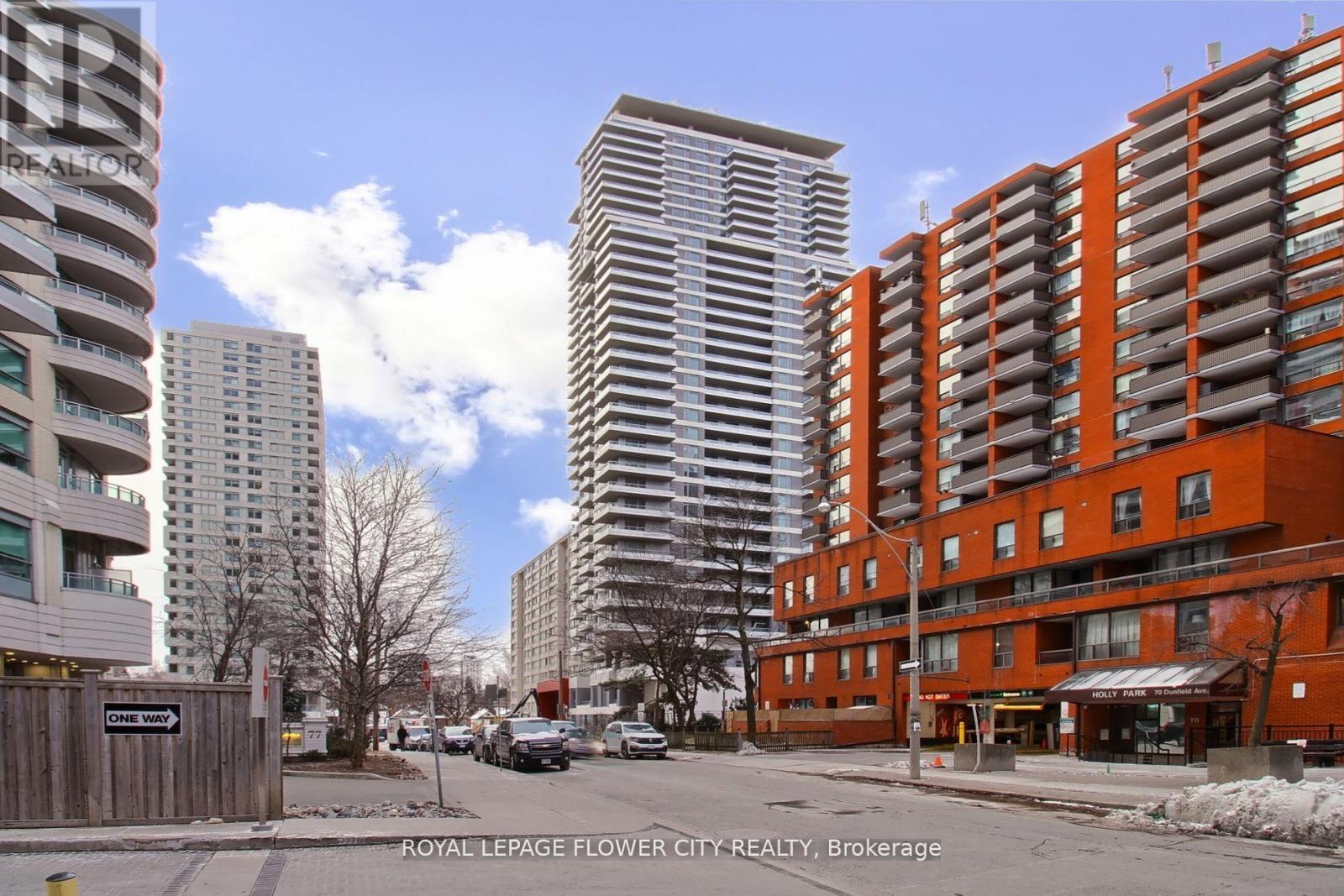 Apartment at 716 - 50 DUNFIELD AVENUE, Toronto (Mount Pleasant East)