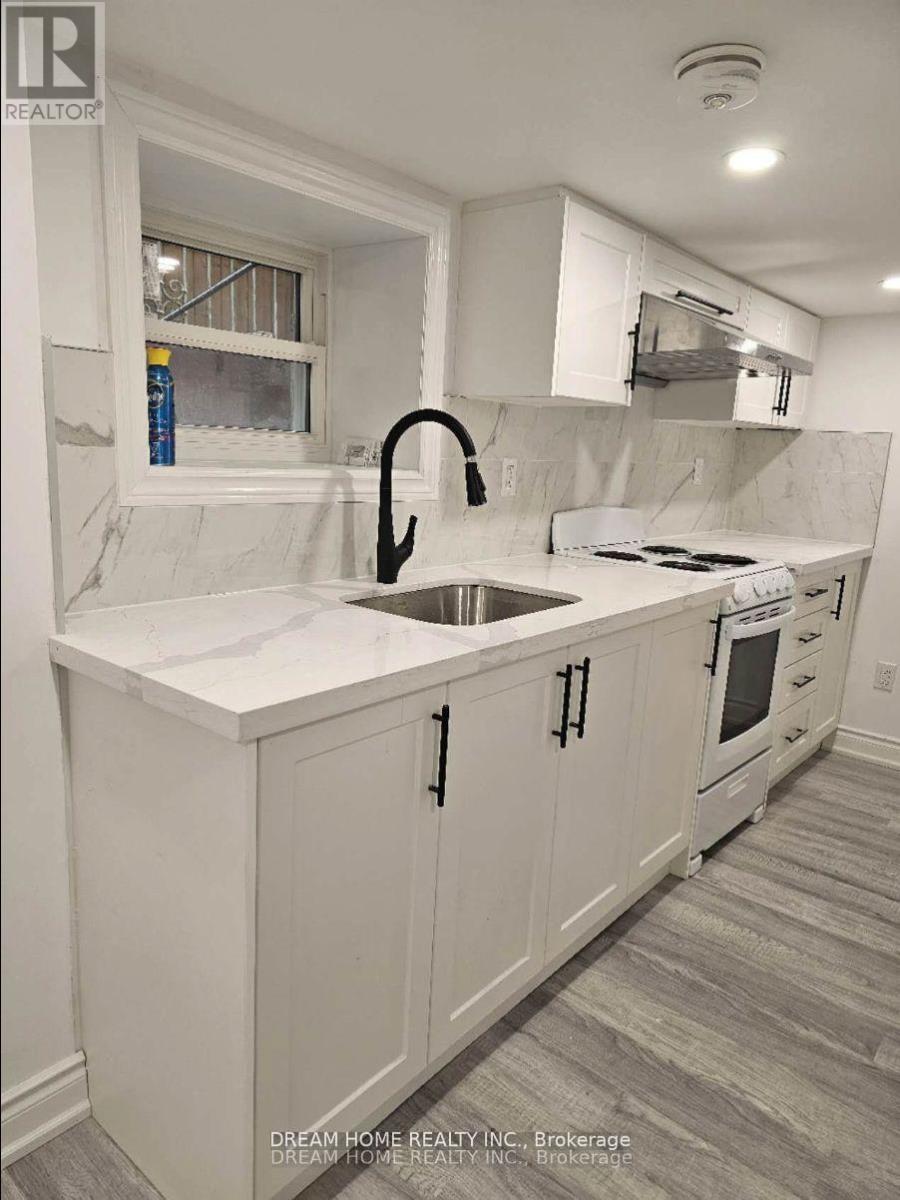 Semi-Detached/Link at BSMT B1 - 262 CLINTON STREET, Toronto (Palmerston-Little Italy)