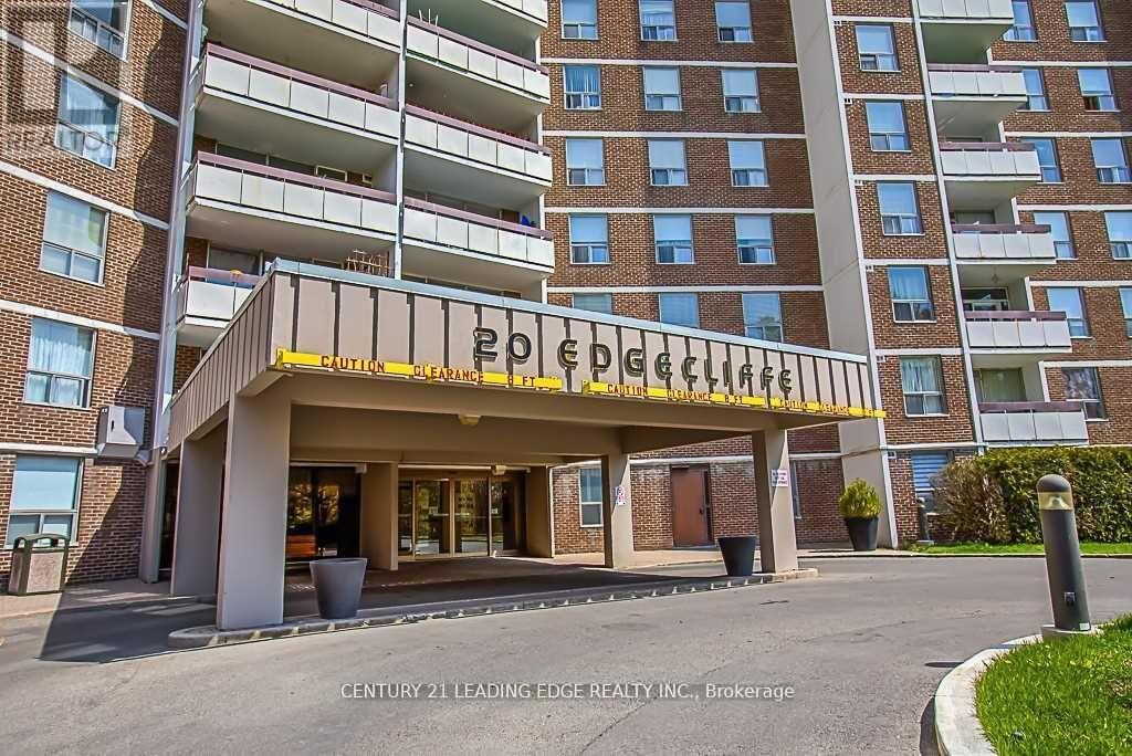 Apartment at 817 - 20 EDGECLIFF GOLFWAY, Toronto (Flemingdon Park)