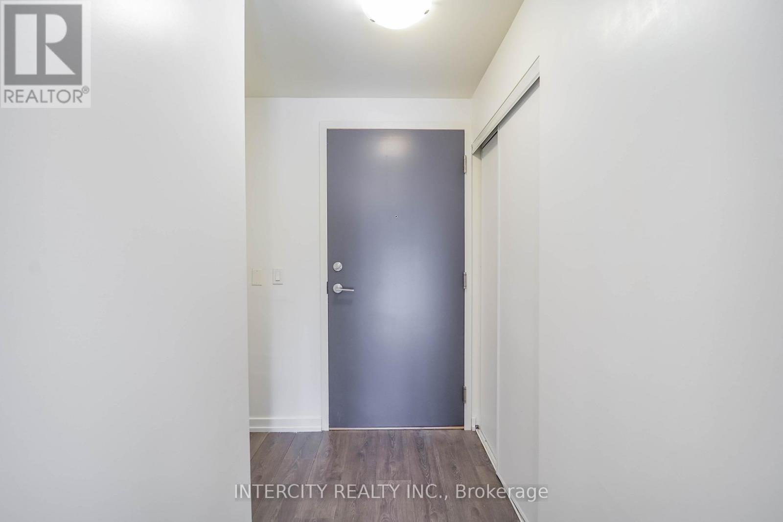 Apartment at 611 - 3237 BAYVIEW AVENUE, Toronto