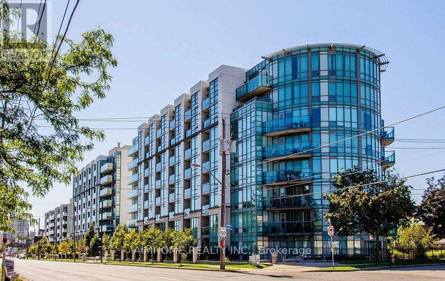 Apartment at 410 - 3830 BATHURST STREET, Toronto (Clanton Park)