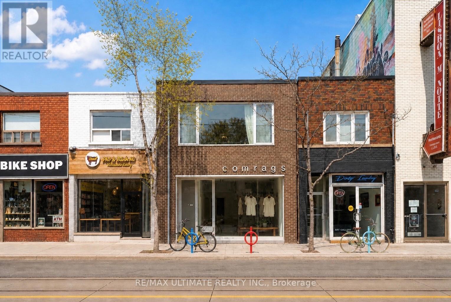 Other at MAIN FLOOR - 812 DUNDAS STREET W, Toronto (Trinity-Bellwoods)