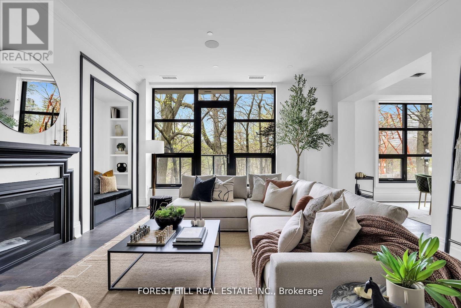 Apartment at 303 - 200 RUSSELL HILL ROAD, Toronto (Casa Loma)
