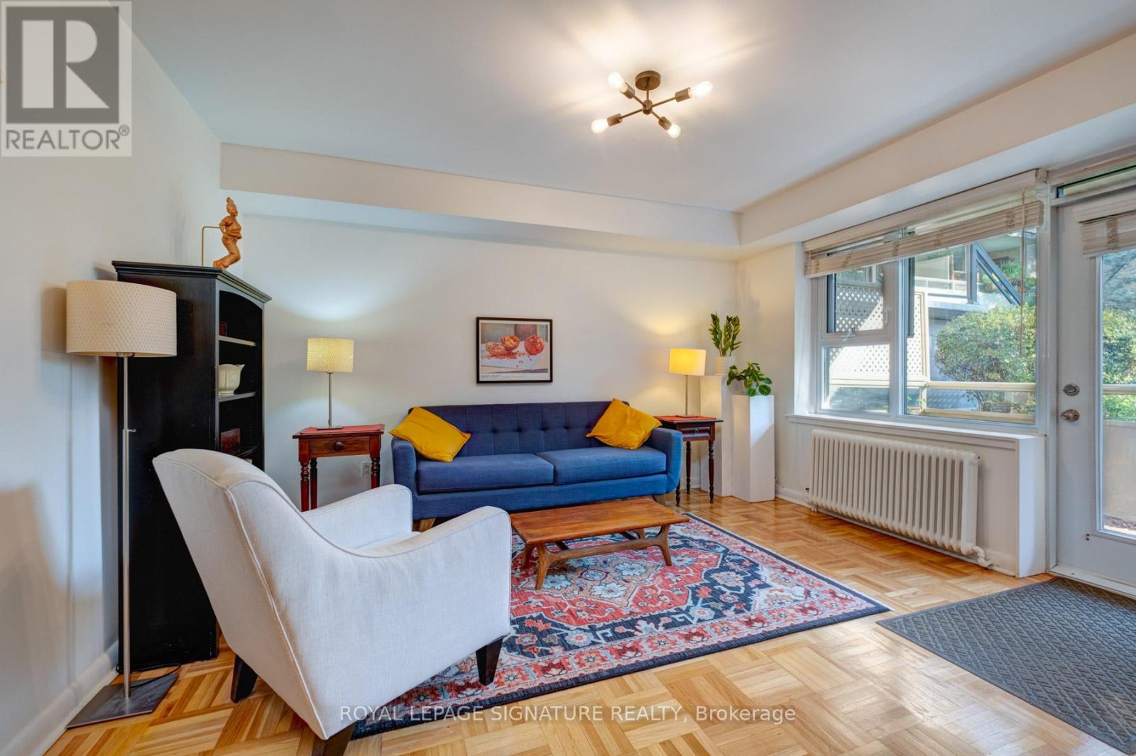 Apartment at 3 - 8 CORINTH GARDENS, Toronto