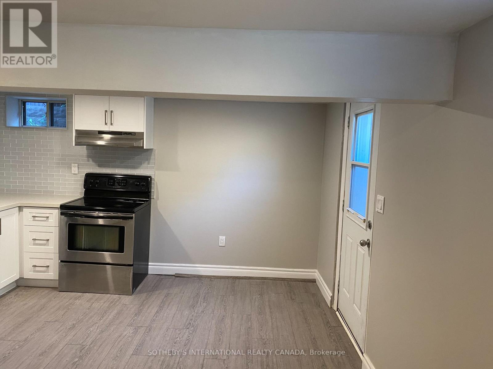 Detached at BSMT - 647 VAUGHAN ROAD, Toronto