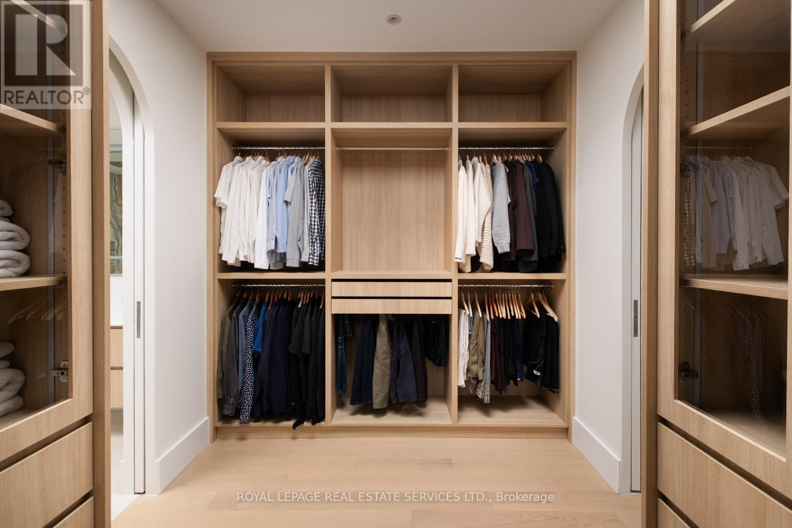 Detached at 393A ARLINGTON AVENUE, Toronto