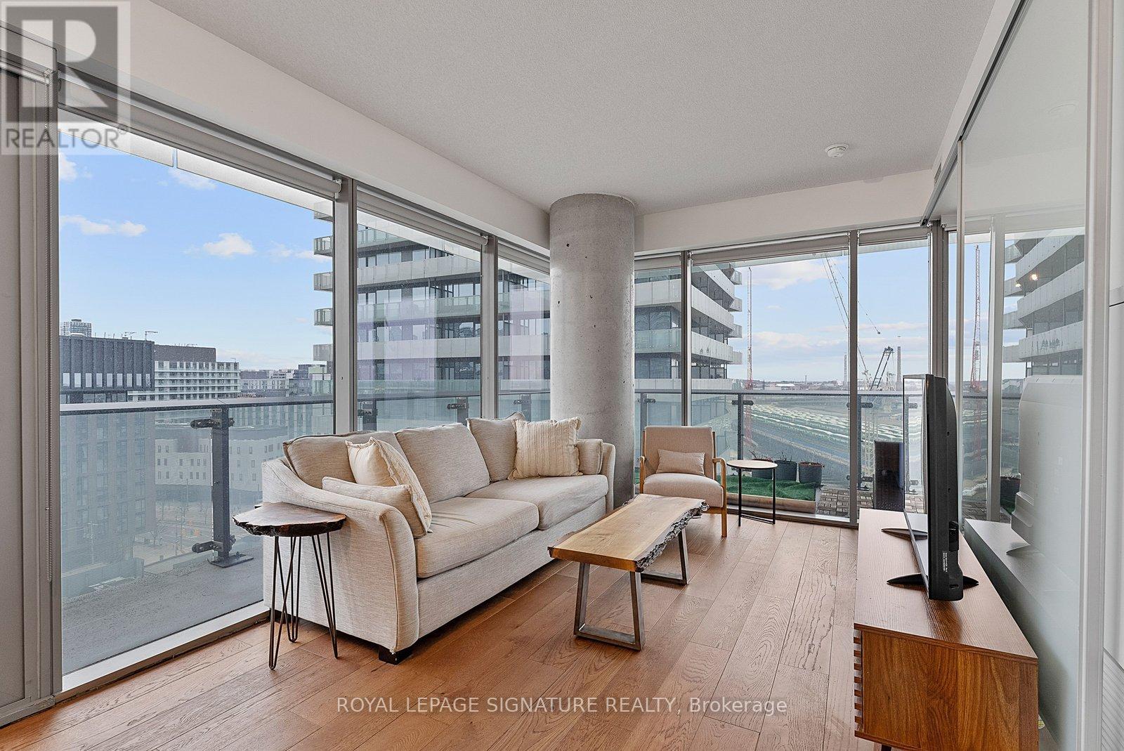 Apartment at 1103 - 70 DISTILLERY LANE, Toronto (Waterfront Communities)