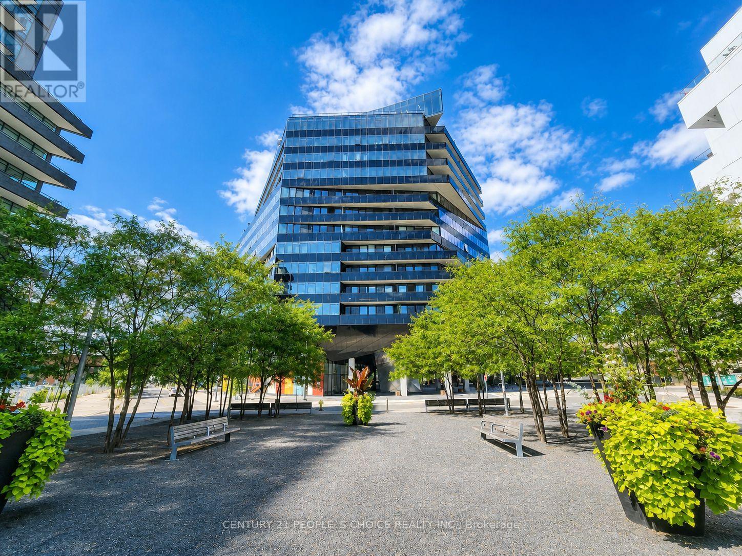 Apartment at 910 - 21 LAWREN HARRIS SQUARE, Toronto (Moss Park)