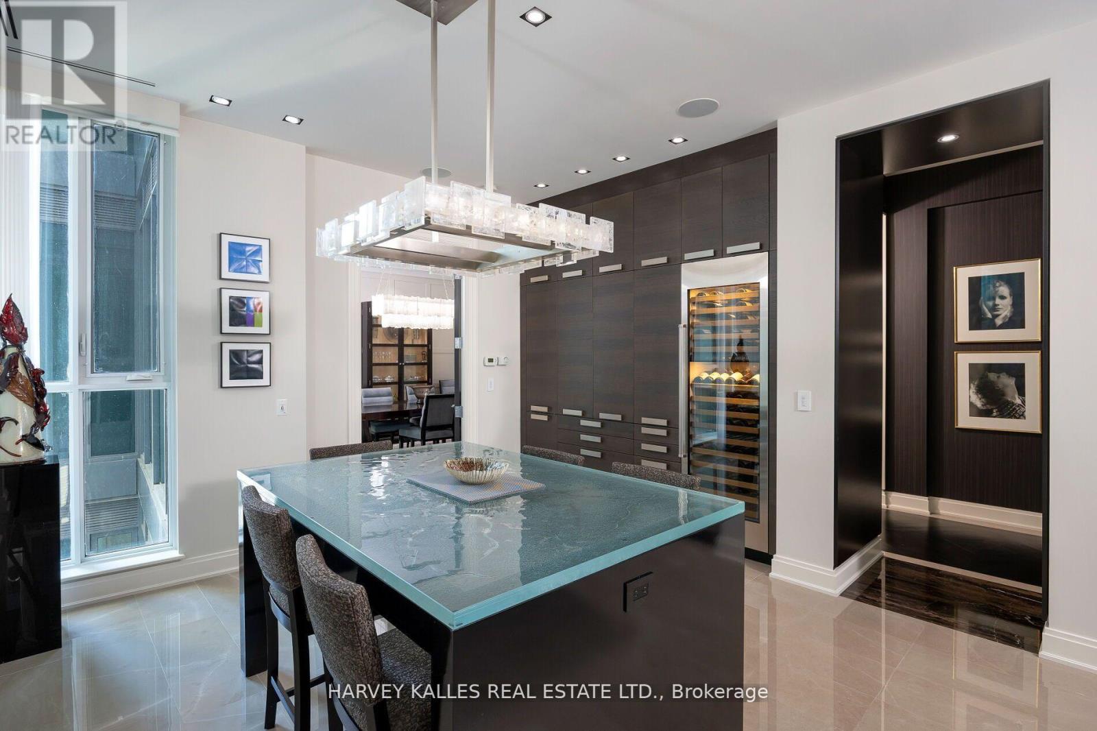 Apartment at 1501 - 206 BLOOR STREET W, Toronto