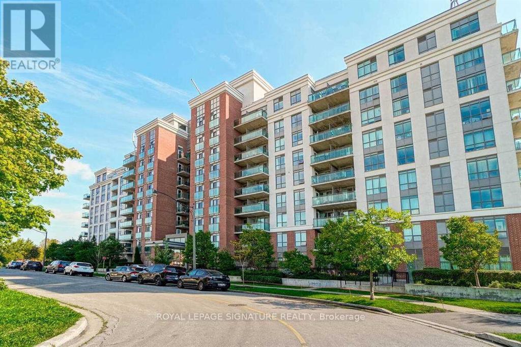 Apartment at 926 - 120 DALLIMORE CIRCLE, Toronto (Banbury-Don Mills)
