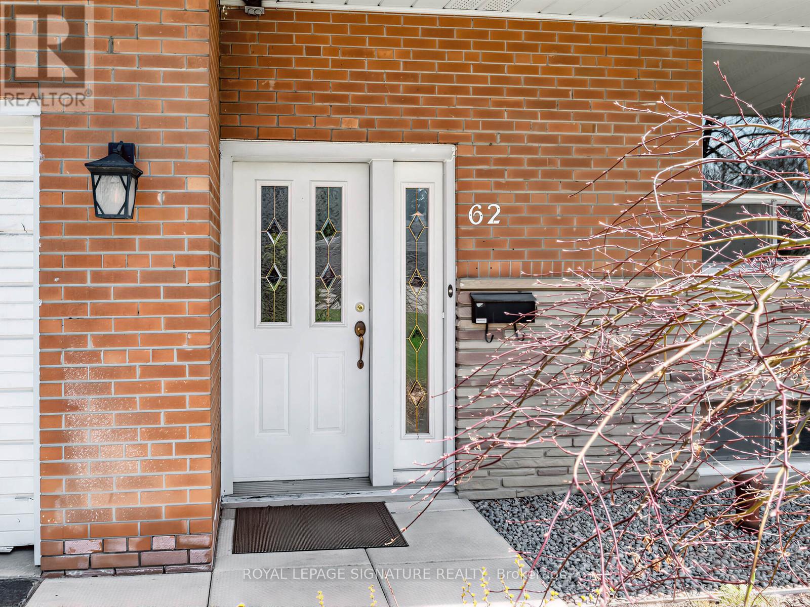 Detached at 62 DUKINFIELD CRESCENT, Toronto