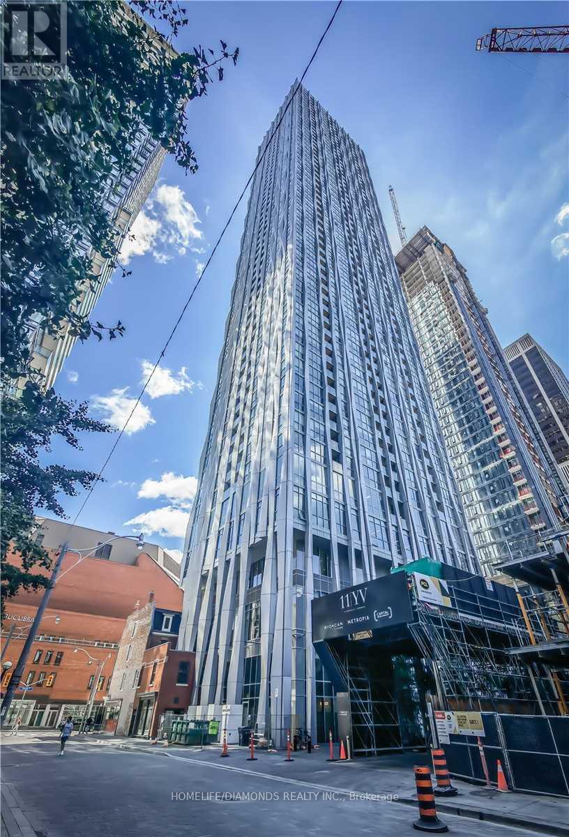 Apartment at 3302 - 1 YORKVILLE AVENUE, Toronto (Annex)