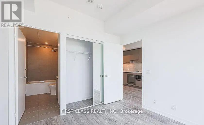 Apartment at 3215 - 55 MERCER STREET, Toronto