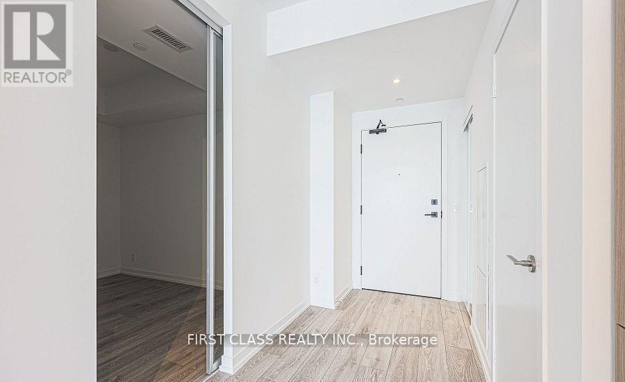 Apartment at 3215 - 55 MERCER STREET, Toronto