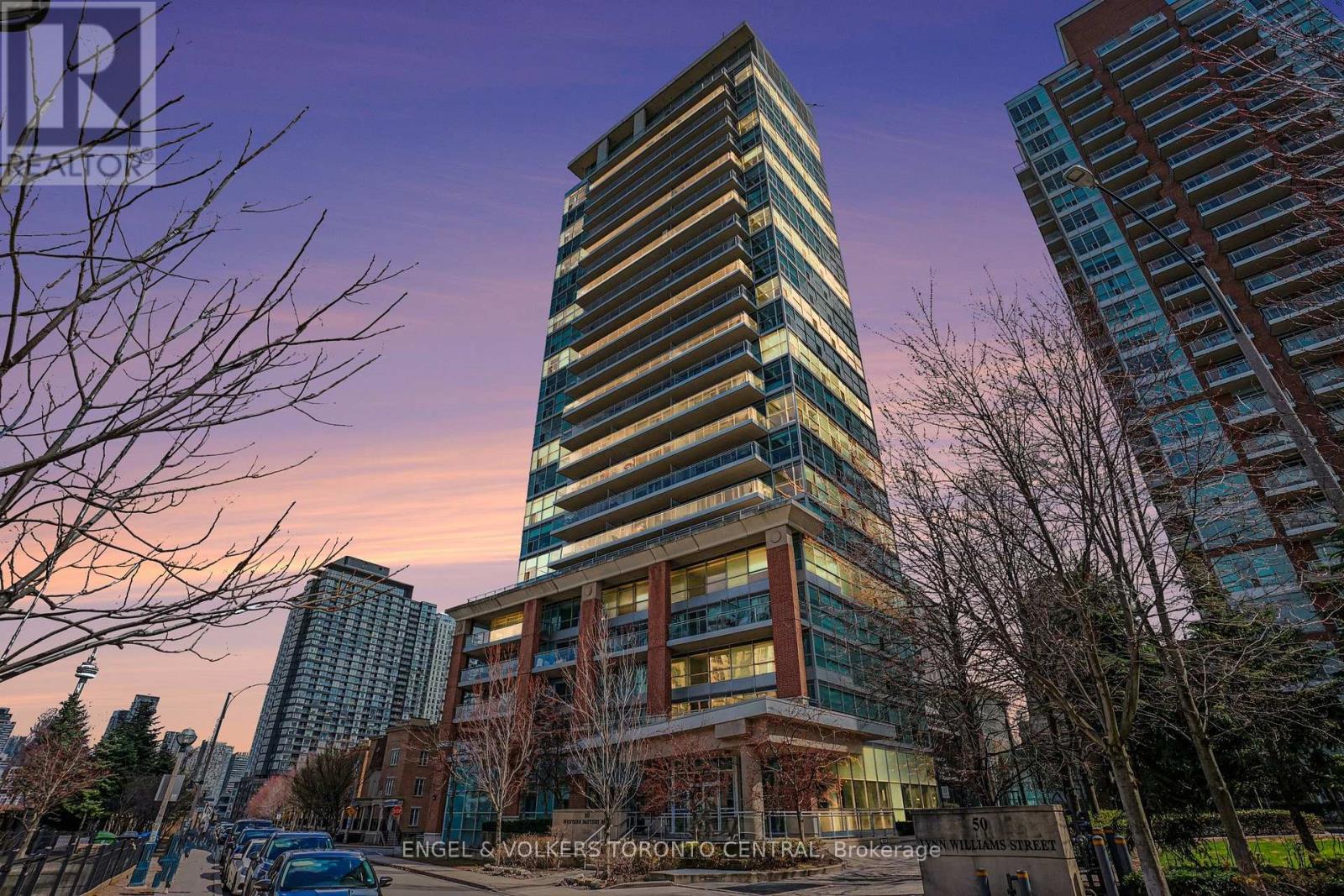 Apartment at 207 - 80 WESTERN BATTERY ROAD, Toronto (Niagara)