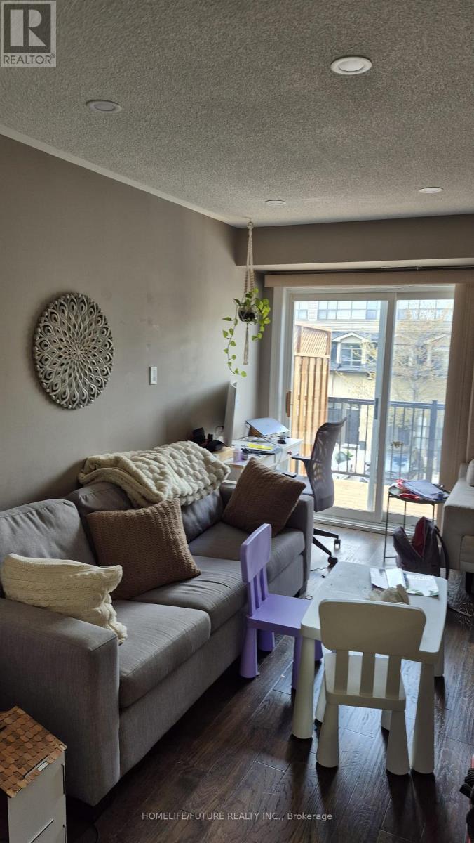 Townhouse at 213 - 262 ST. HELEN'S AVENUE, Toronto (Dufferin Grove)