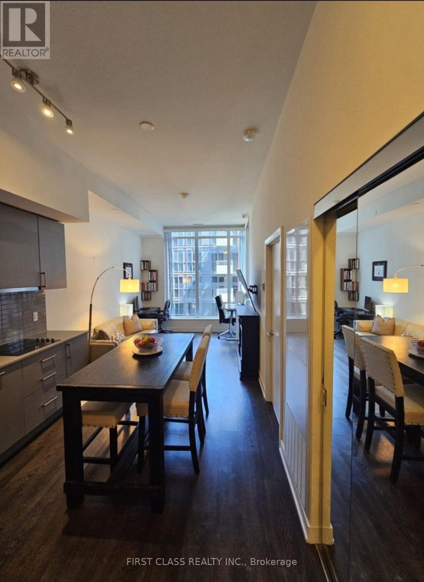 Apartment at 825E - 576 FRONT STREET WEST, Toronto (Waterfront Communities)