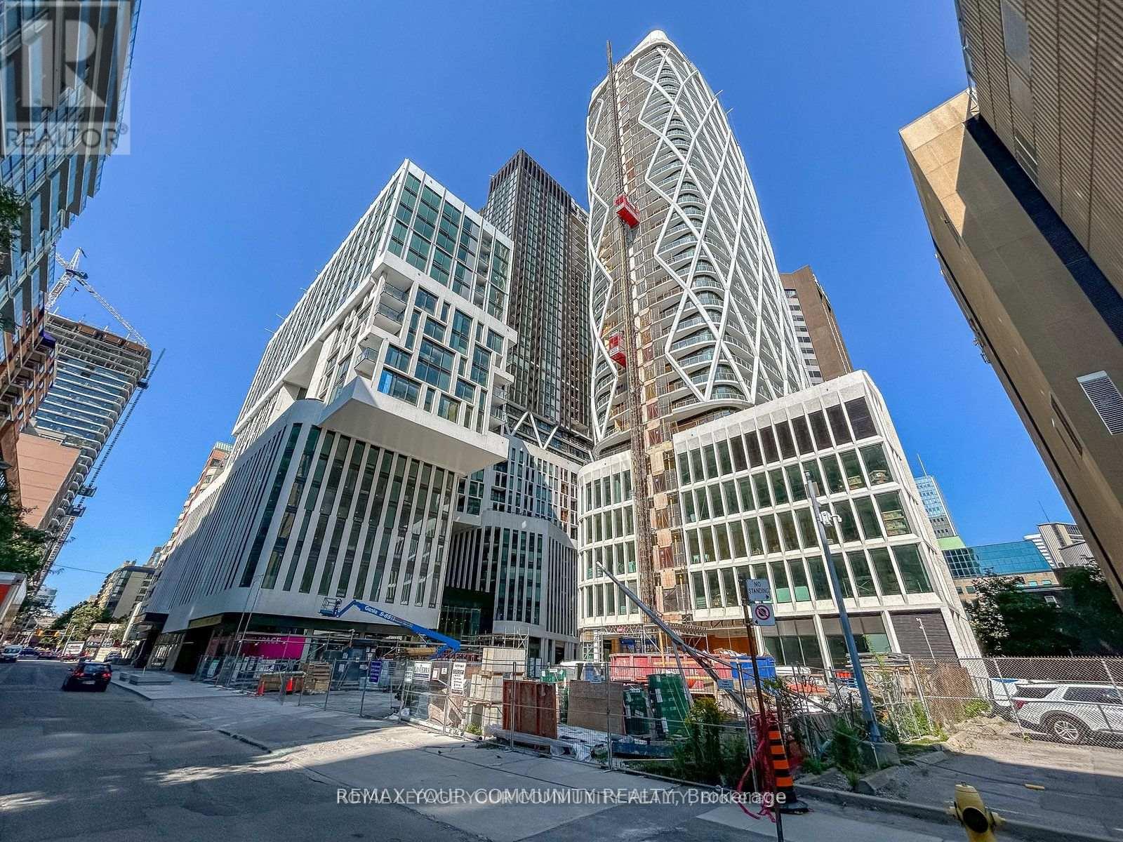 Apartment at 2001 - 238 SIMCOE STREET, Toronto (Kensington-Chinatown)