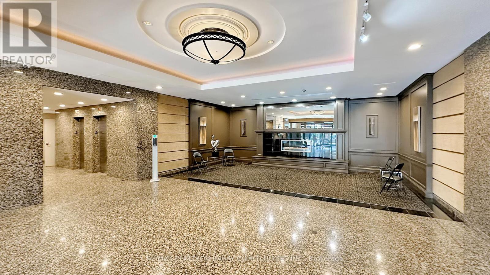 Apartment at PH2 - 100 UPPER MADISON AVENUE, Toronto
