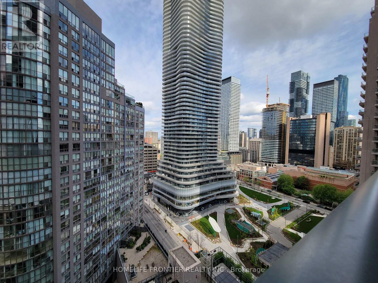Apartment at 1701 - 955 BAY STREET, Toronto (Bay Street Corridor)