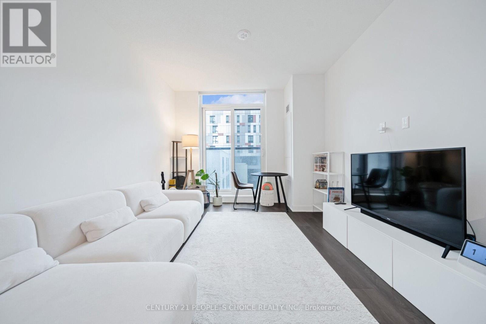 Apartment at 323 - 35 TUBMAN AVENUE, Toronto (Regent Park)