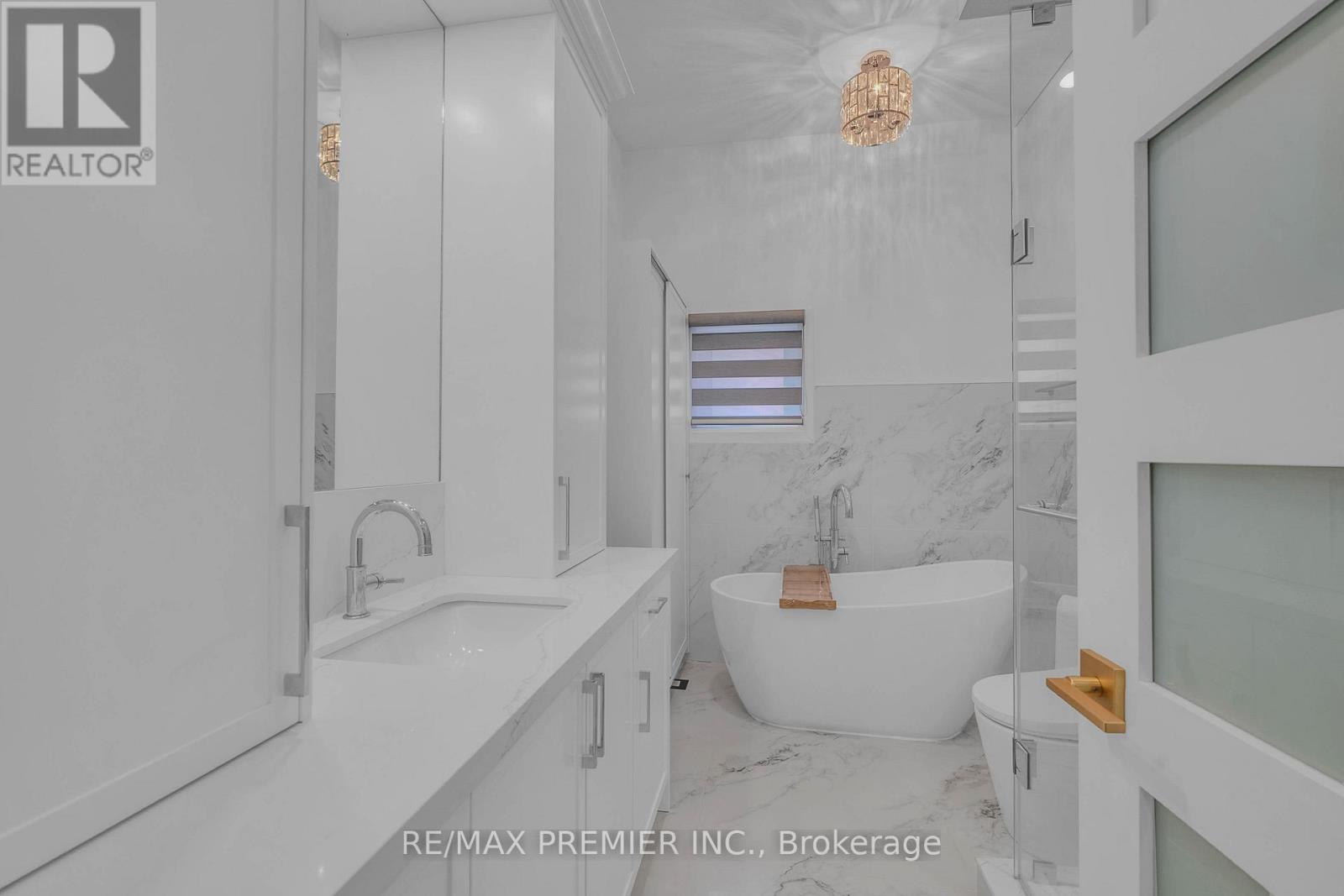 Detached at 51 BOWERBANK DRIVE, Toronto