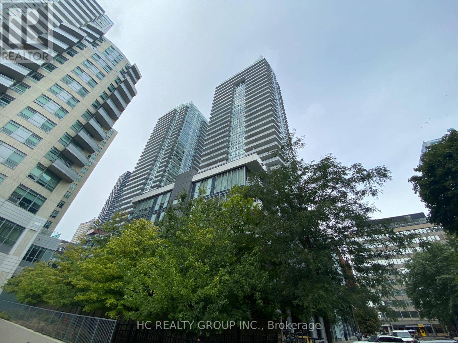 Apartment at 1718 - 98 LILLIAN STREET, Toronto (Mount Pleasant West)