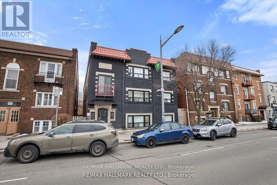 Multiplex at 11 - 595 ST CLAIR AVENUE W, Toronto (Wychwood)