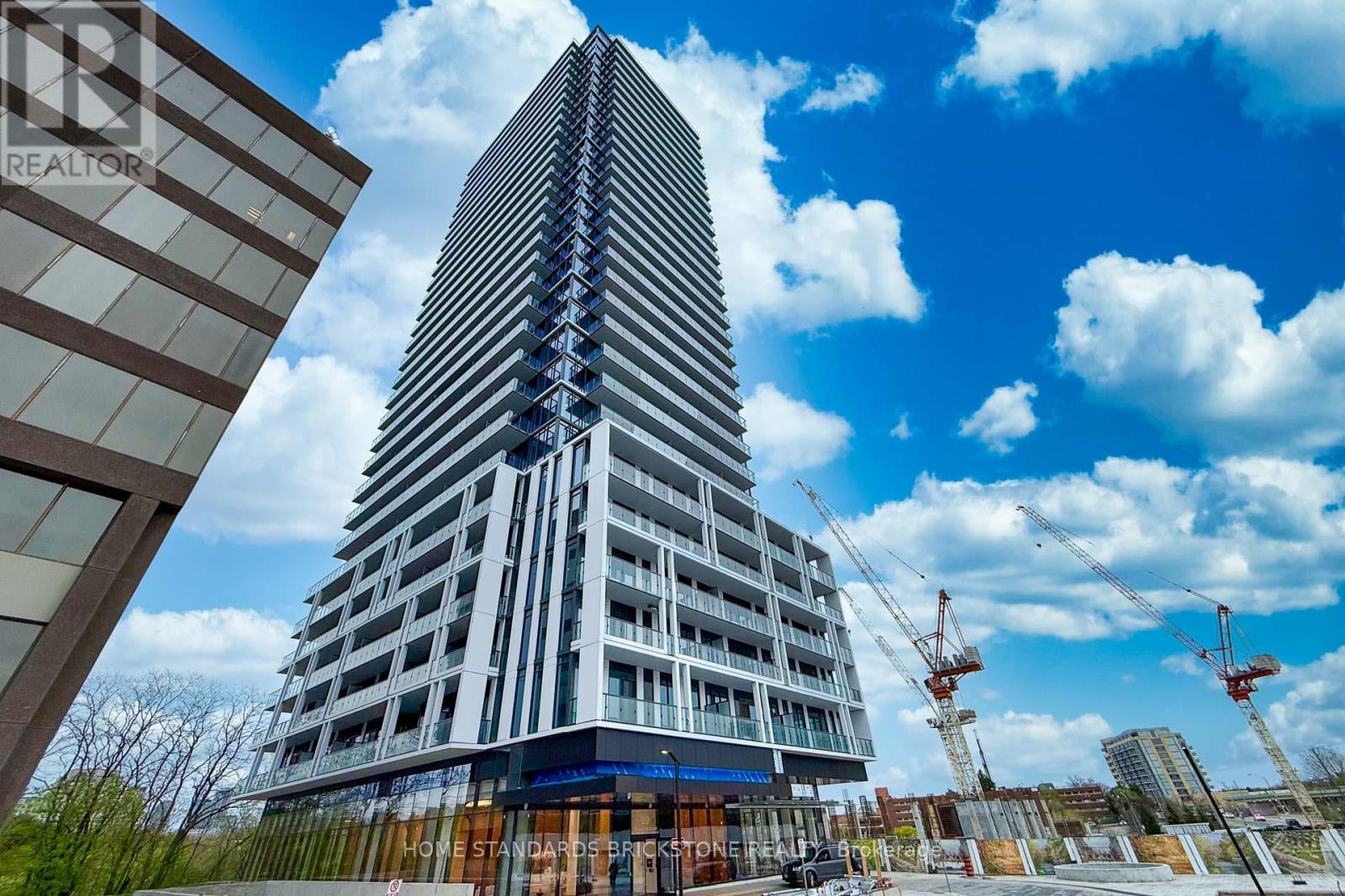 Apartment at 1502 - 29 GREEN TRAIL COURT, Toronto (Bayview Village)