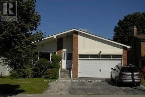 Detached at LOWER - 782 CUMMER AVENUE, Toronto (Bayview Woods-Steeles)