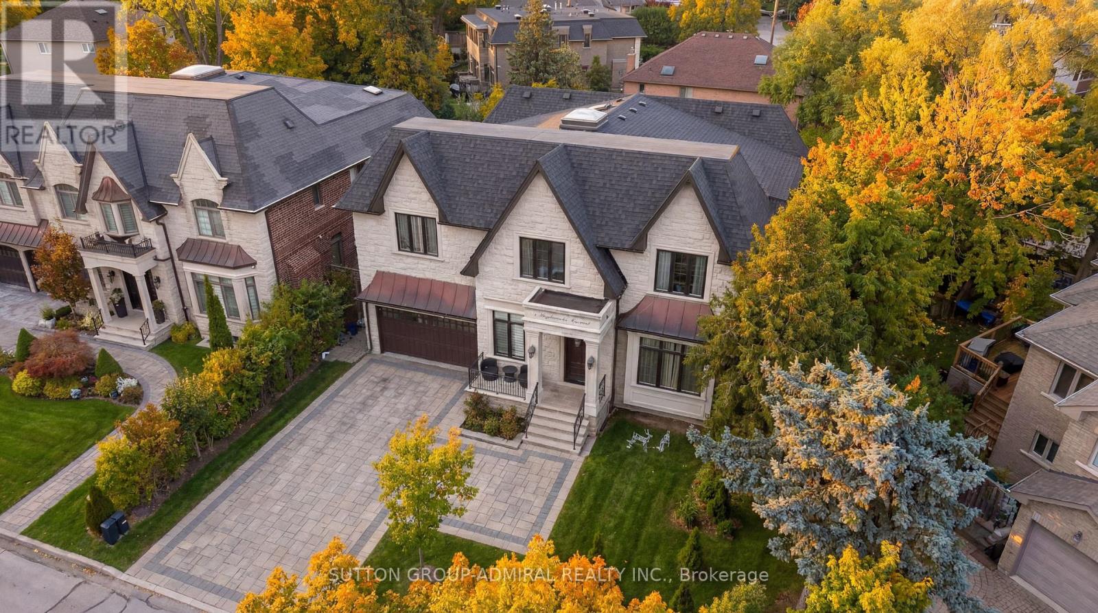 Detached at 5 LLOYDMINSTER CRESCENT, Toronto (Newtonbrook East)