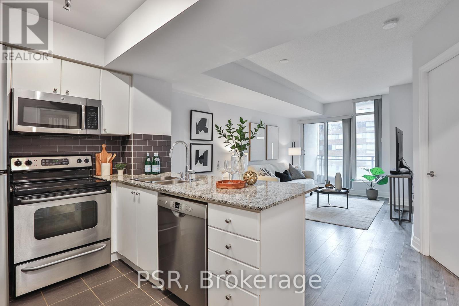 Apartment at 1011 - 8 SCOLLARD STREET, Toronto (Annex)
