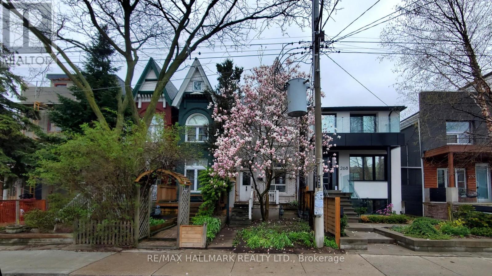 Townhouse at 266 1/2 EUCLID AVENUE, Toronto (Trinity-Bellwoods)