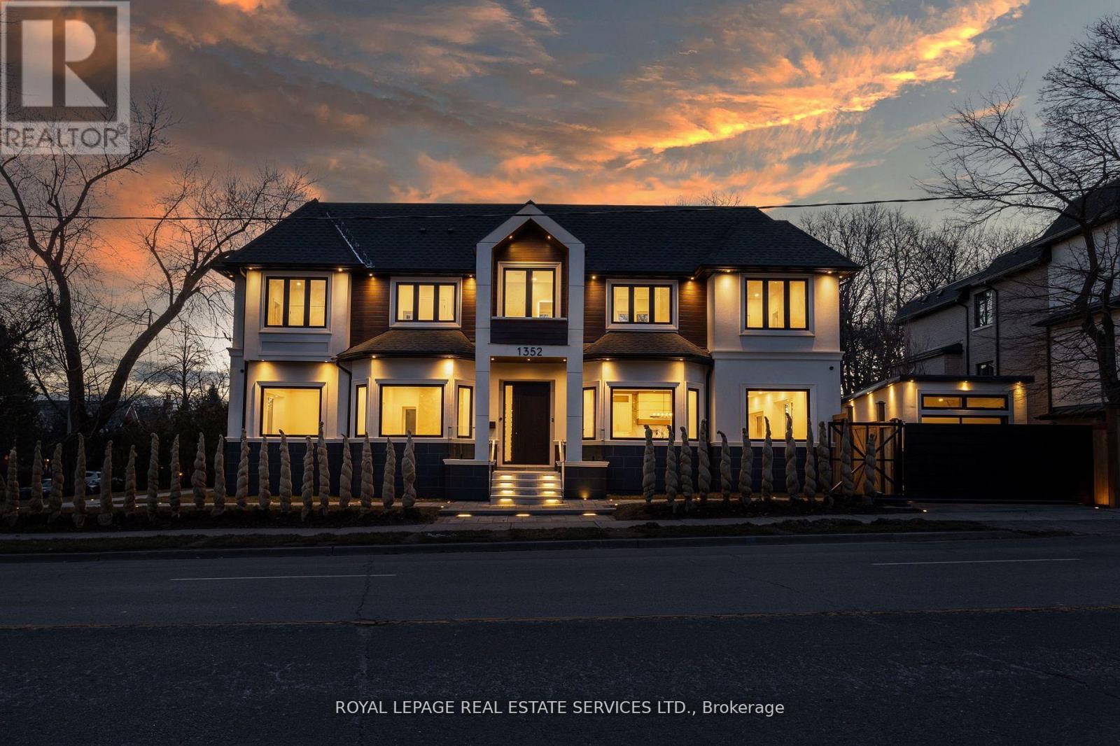 Detached at 1352 MOUNT PLEASANT ROAD, Toronto (Lawrence Park South)