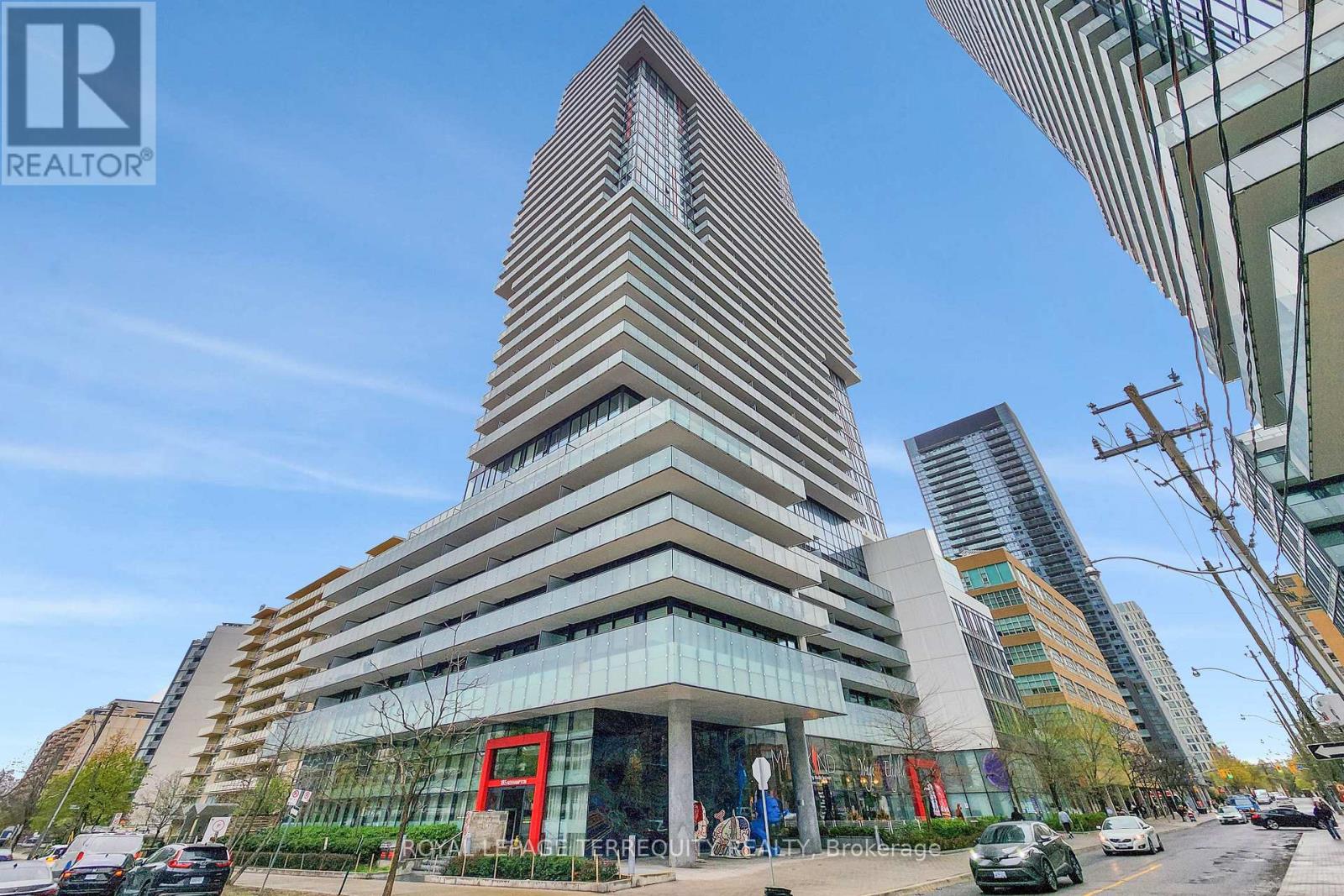 Apartment at 2802 - 185 ROEHAMPTON AVENUE, Toronto (Mount Pleasant West)