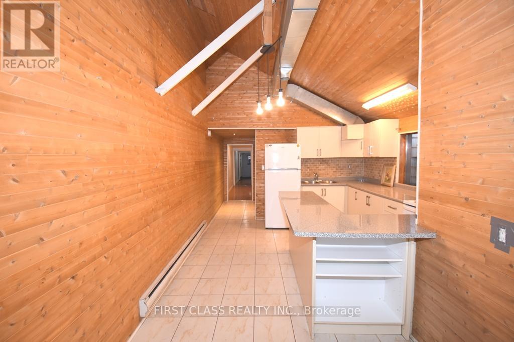 Semi-Detached/Link at 192 MAJOR STREET, Toronto (University)