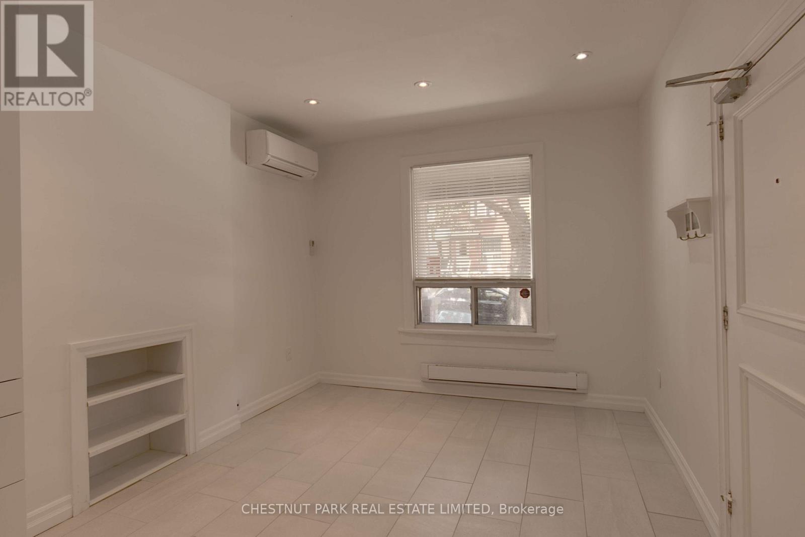 Townhouse at 1 - 113 MCGILL STREET, Toronto