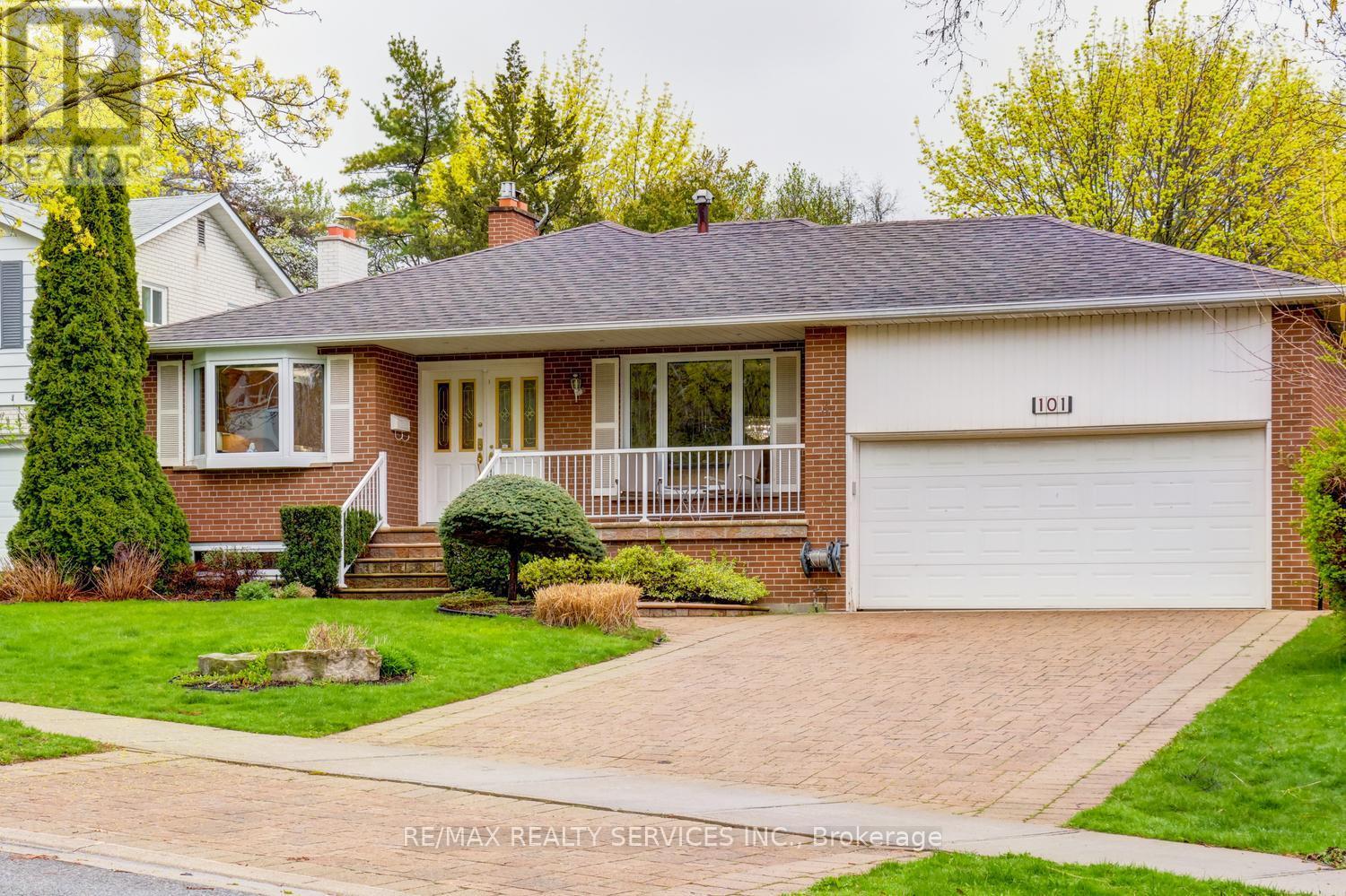 Detached at 101 GEORGE HENRY BOULEVARD, Toronto (Henry Farm)